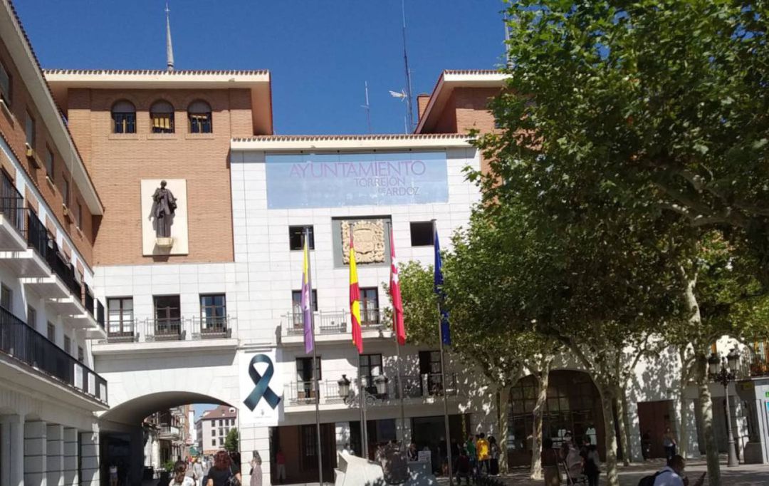 Ayuntamiento de Torrejón de Ardoz. Ayuntamiento de Torrejón de Ardoz.