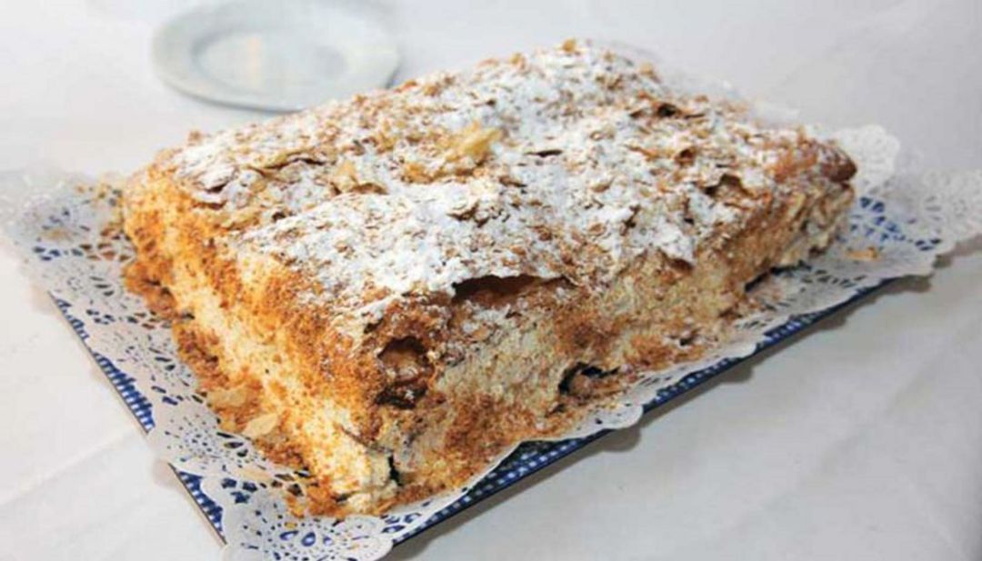 Tarta costrada. Tarta costrada.