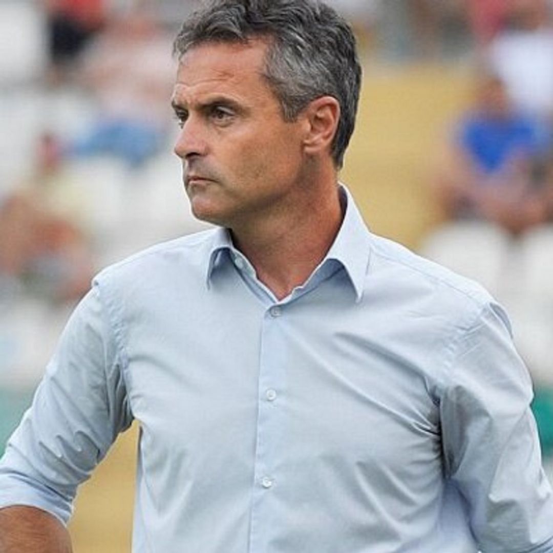 Fran Escribá nuevo entrenador del Elche C.F. Fran Escribá nuevo entrenador del Elche C.F.