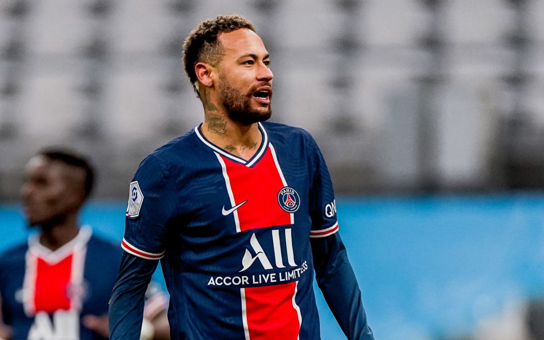 Neymar, durante el partido contra el Olympique de Marsella. Neymar, durante el partido contra el Olympique de Marsella.