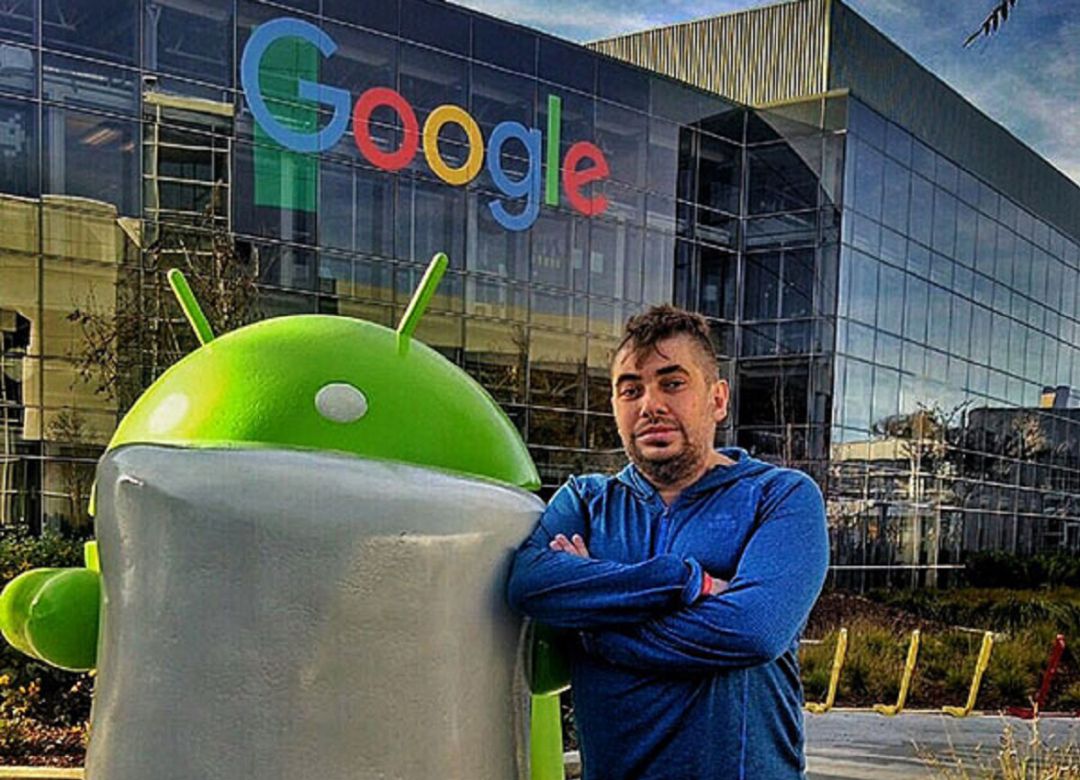 Javier Marqués, en la sede de Google (California) Javier Marqués, en la sede de Google (California)