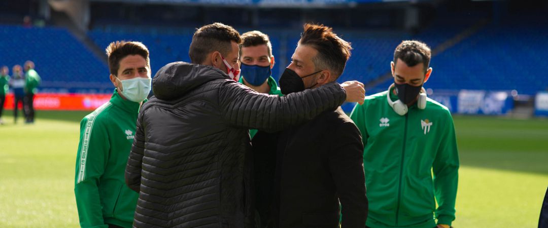 Un momento antes del inicio del partido Un momento antes del inicio del partido