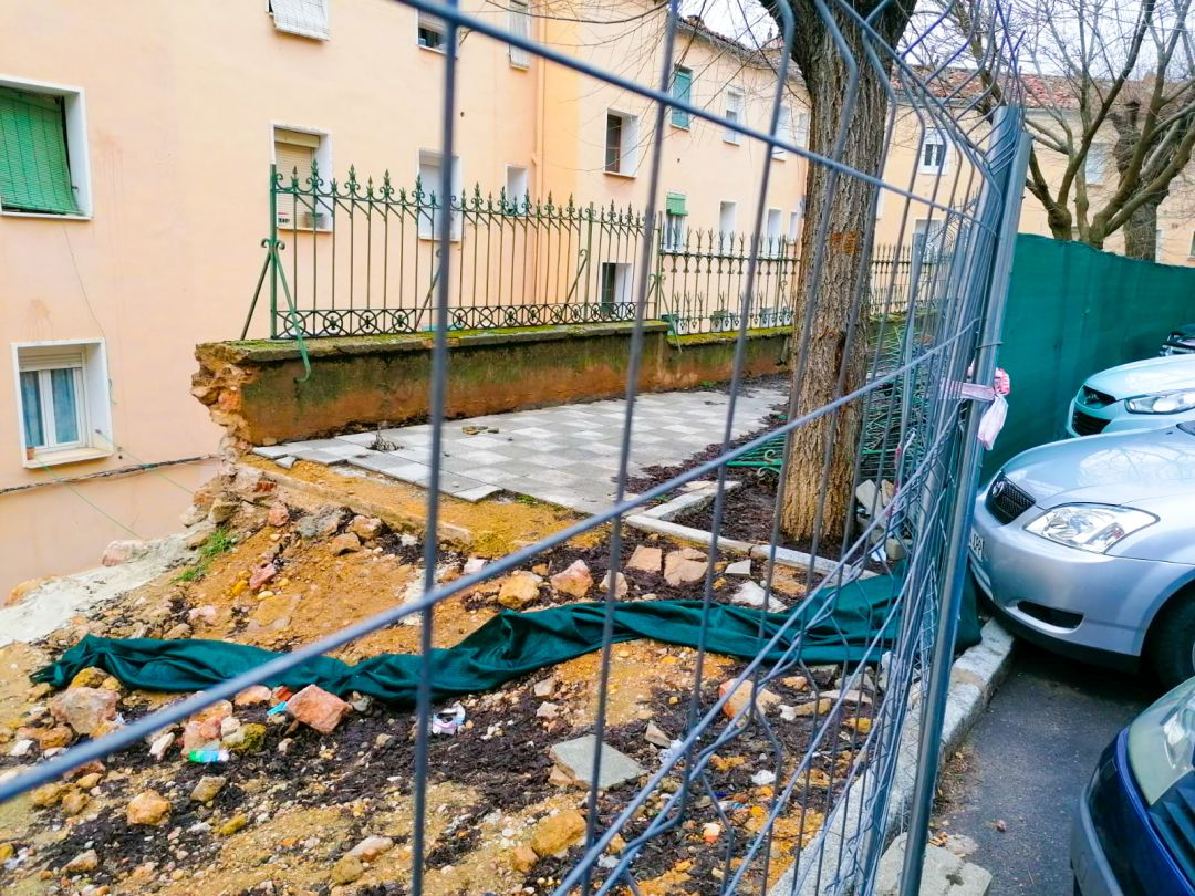 El muro sufrió derrumbes en mayo del año pasado El muro sufrió derrumbes en mayo del año pasado
