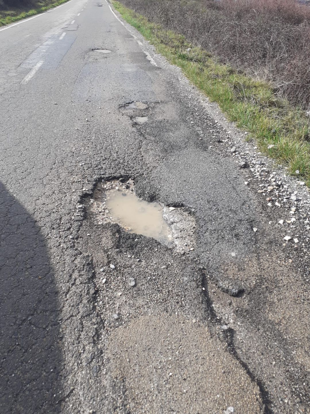 Socavones en La Llanada Socavones en La Llanada