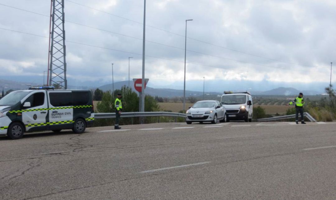 Control de la Guardia Civil de Tráfico. Control de la Guardia Civil de Tráfico.