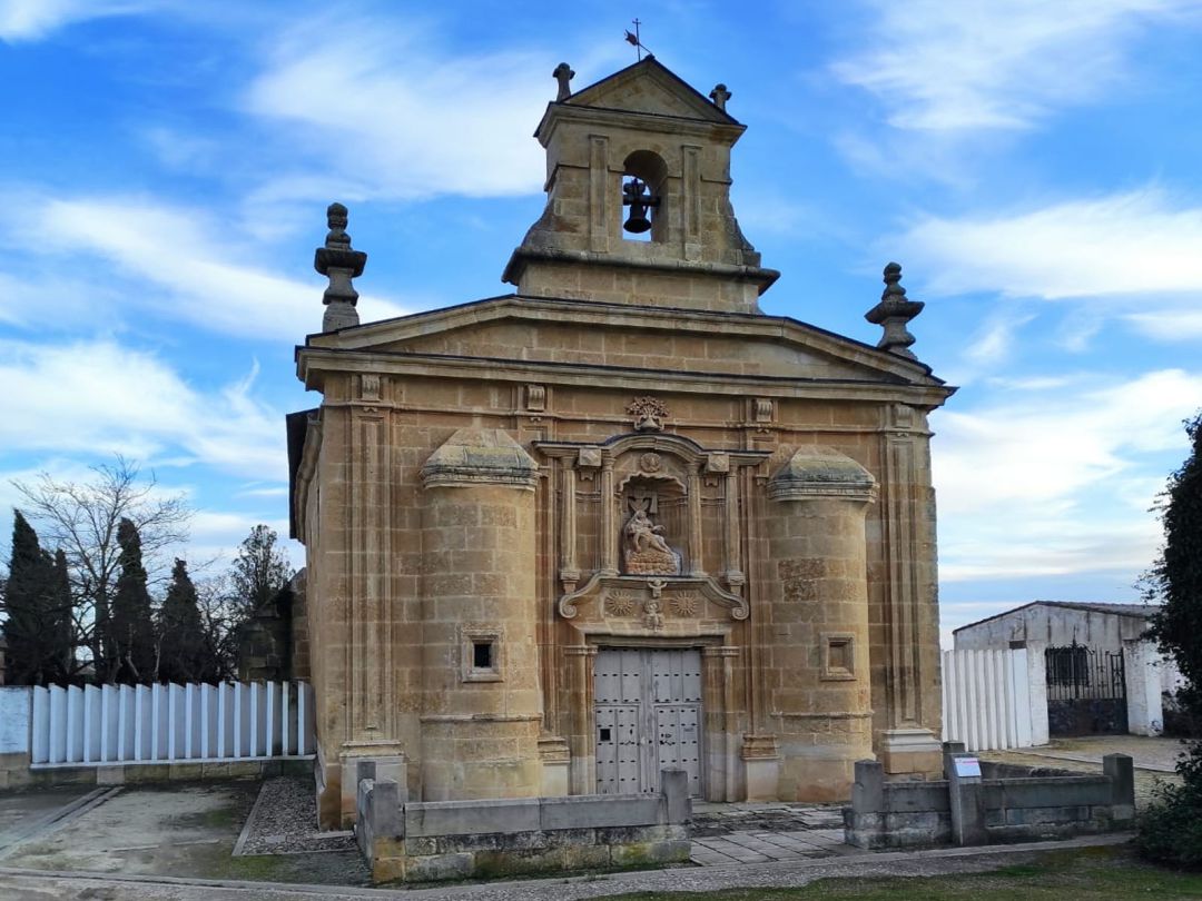 Ermita de Nuestra Señora de Las Angustias de Corrales del Vino Ermita de Nuestra Señora de Las Angustias de Corrales del Vino