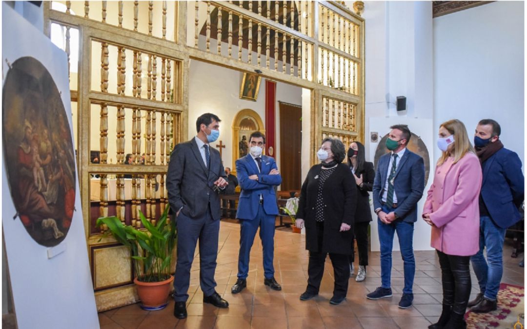 El presidente de la Diputación, Jose Manuel Caballero y el resto de autoridades en la ermita de San Juan El presidente de la Diputación, Jose Manuel Caballero y el resto de autoridades en la ermita de San Juan