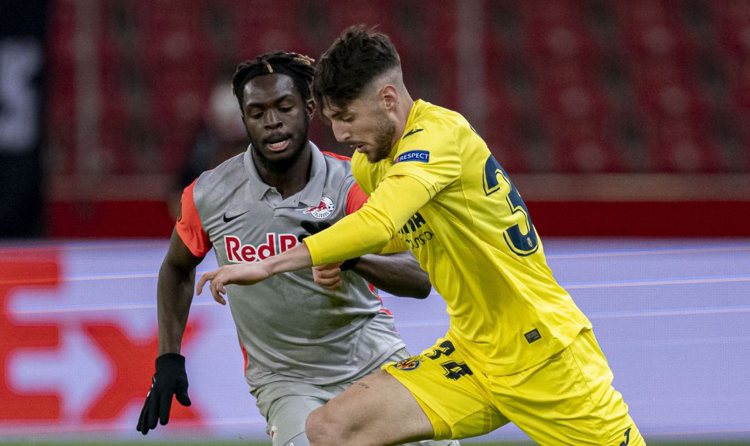 Fer Niño, jugador del Villarreal CF ante el Salzburgo. Fer Niño, jugador del Villarreal CF ante el Salzburgo.
