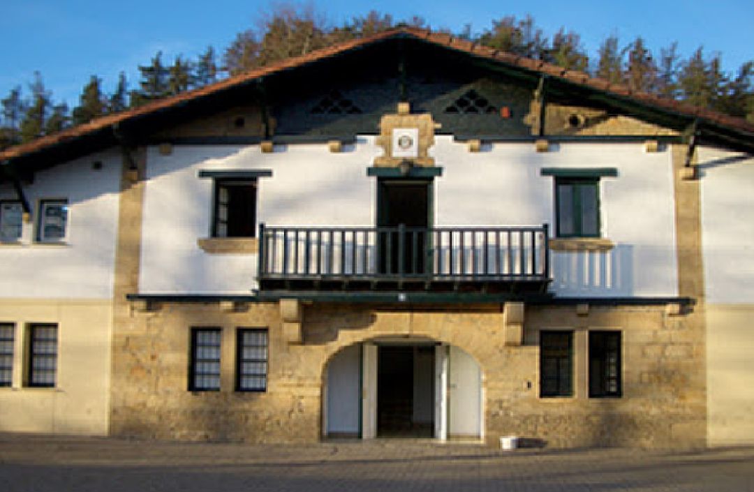 Centro de menores no acompañados de Amorebieta Centro de menores no acompañados de Amorebieta