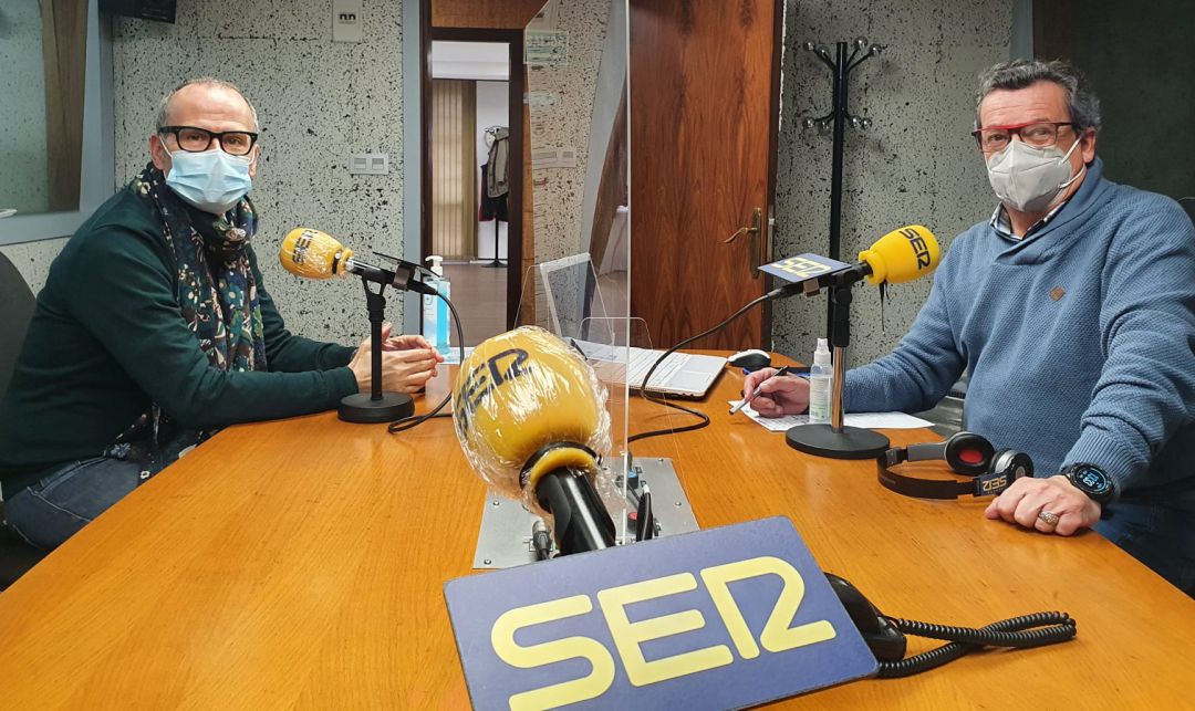 Jesús Vázquez y Pepe González en el estudio Ramón Puga Jesús Vázquez y Pepe González en el estudio Ramón Puga