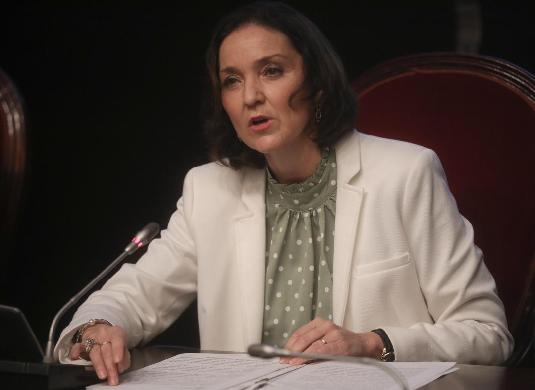 La ministra de Industria, Comercio y Turismo, Reyes Maroto, durante su intervención en el Encuentro SER organizado en la Cámara de Comercio de Sevillla. La ministra de Industria, Comercio y Turismo, Reyes Maroto, durante su intervención en el Encuentro SER organizado en la Cámara de Comercio de Sevillla.