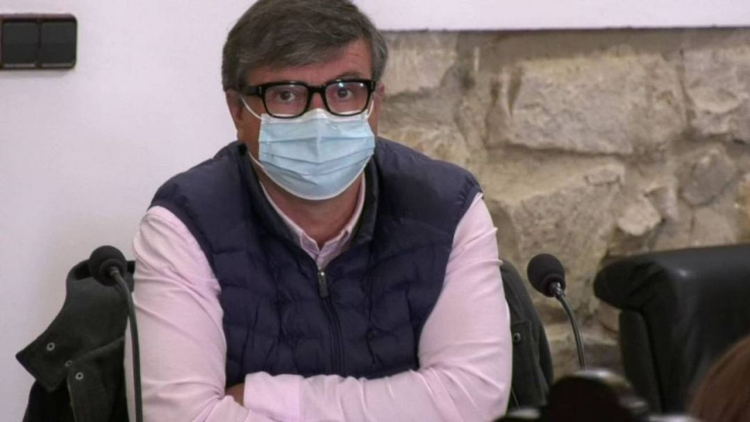 El concejal del PP Miguel Ángel Higueras durante un pleno municipal El concejal del PP Miguel Ángel Higueras durante un pleno municipal