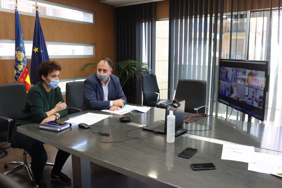 Onda y ASCER suman alianzas para mejorar la formación del sector cerámico y la captación de fondos europeos Onda y ASCER suman alianzas para mejorar la formación del sector cerámico y la captación de fondos europeos