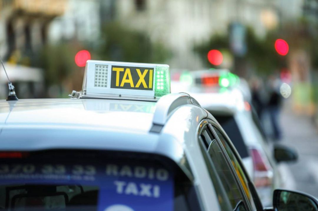La nueva ordenación contempla novedades como la ampliación de la moratoria de tres años más para la renovación de los taxis. La nueva ordenación contempla novedades como la ampliación de la moratoria de tres años más para la renovación de los taxis.
