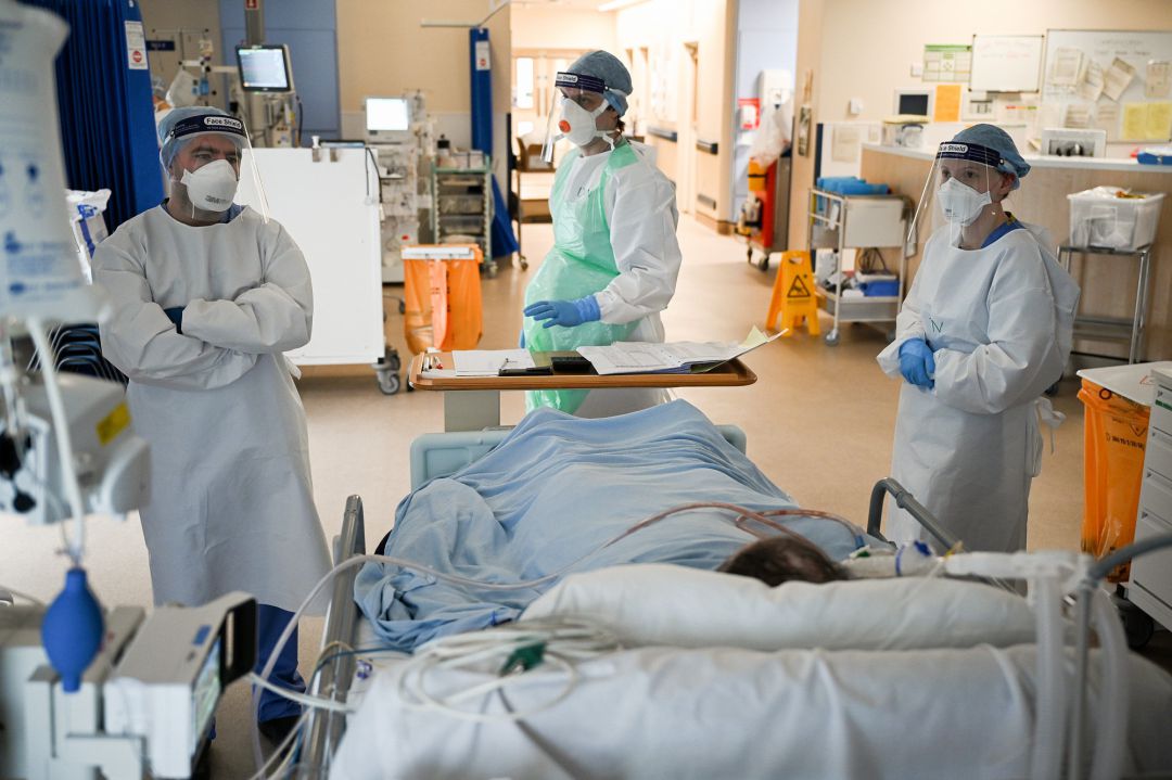 Conocemos cómo es el día a día en el Hospital General de Albacete a través de los ojos de una enfermera Conocemos cómo es el día a día en el Hospital General de Albacete a través de los ojos de una enfermera