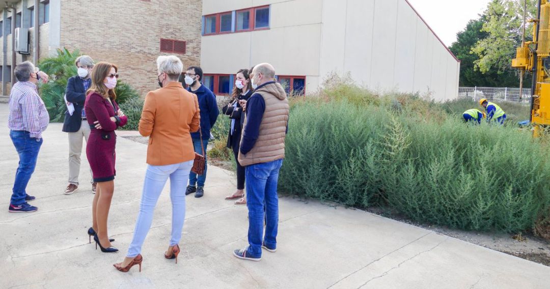 Nueva Escuela de Pozo Estrecho Nueva Escuela de Pozo Estrecho