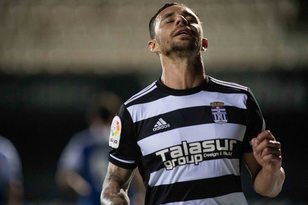Rubén Castro se lamenta tras fallar una ocasión esta temporada Rubén Castro se lamenta tras fallar una ocasión esta temporada