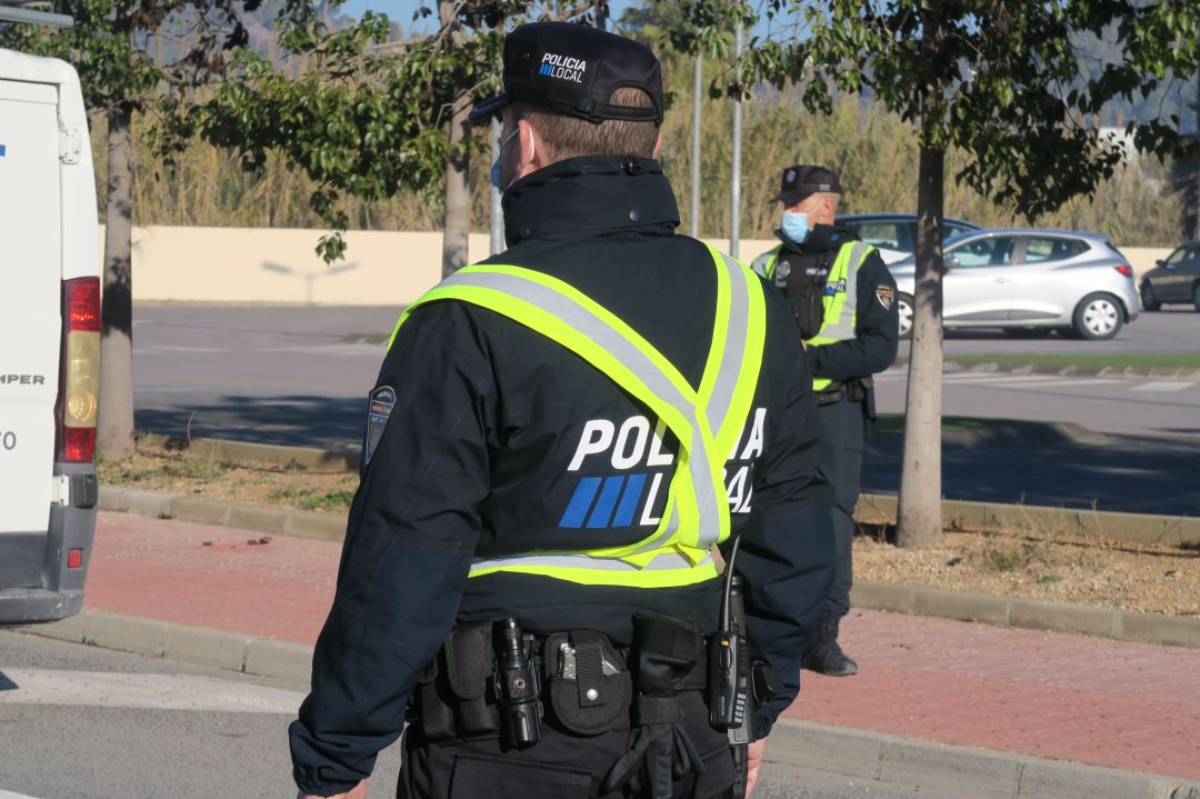 Agentes de la Policía Local Agentes de la Policía Local