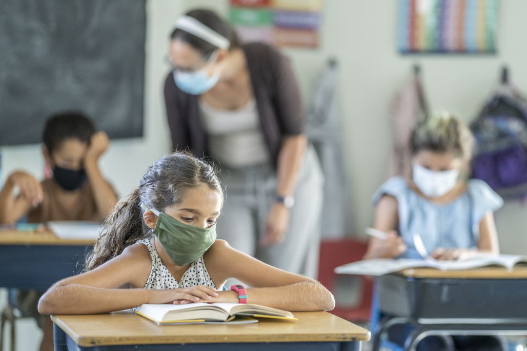 El profesorado ha sido un elemento esencial para prevenir la expansión del COVID en las aulas El profesorado ha sido un elemento esencial para prevenir la expansión del COVID en las aulas