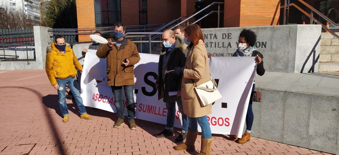 La Hotelería cree que la Junta les hace pagar los 'platos rotos' de la crisis sanitaria La Hotelería cree que la Junta les hace pagar los 'platos rotos' de la crisis sanitaria