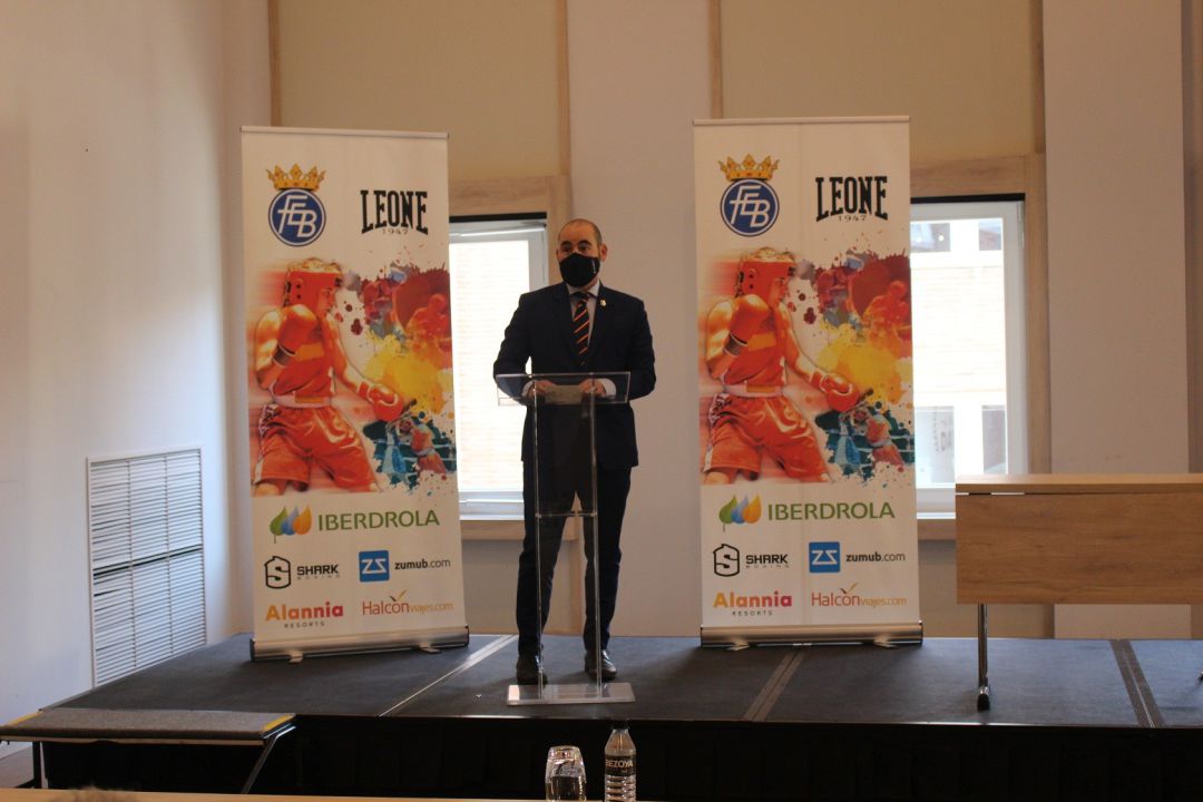 El eldense Felipe Martínez Martínez seguirá dirigiendo los destinos del boxeo español El eldense Felipe Martínez Martínez seguirá dirigiendo los destinos del boxeo español