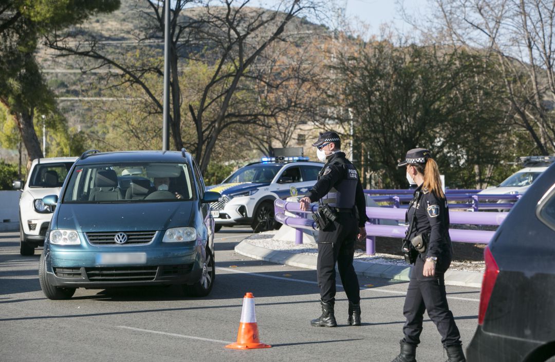 Controles policiales de fin de semana Controles policiales de fin de semana