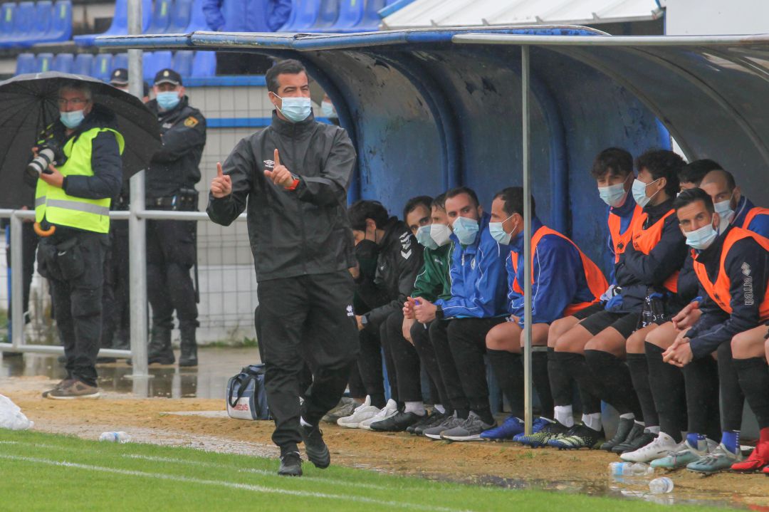 José Pérez Herrera durante el derbi en La Juventud José Pérez Herrera durante el derbi en La Juventud