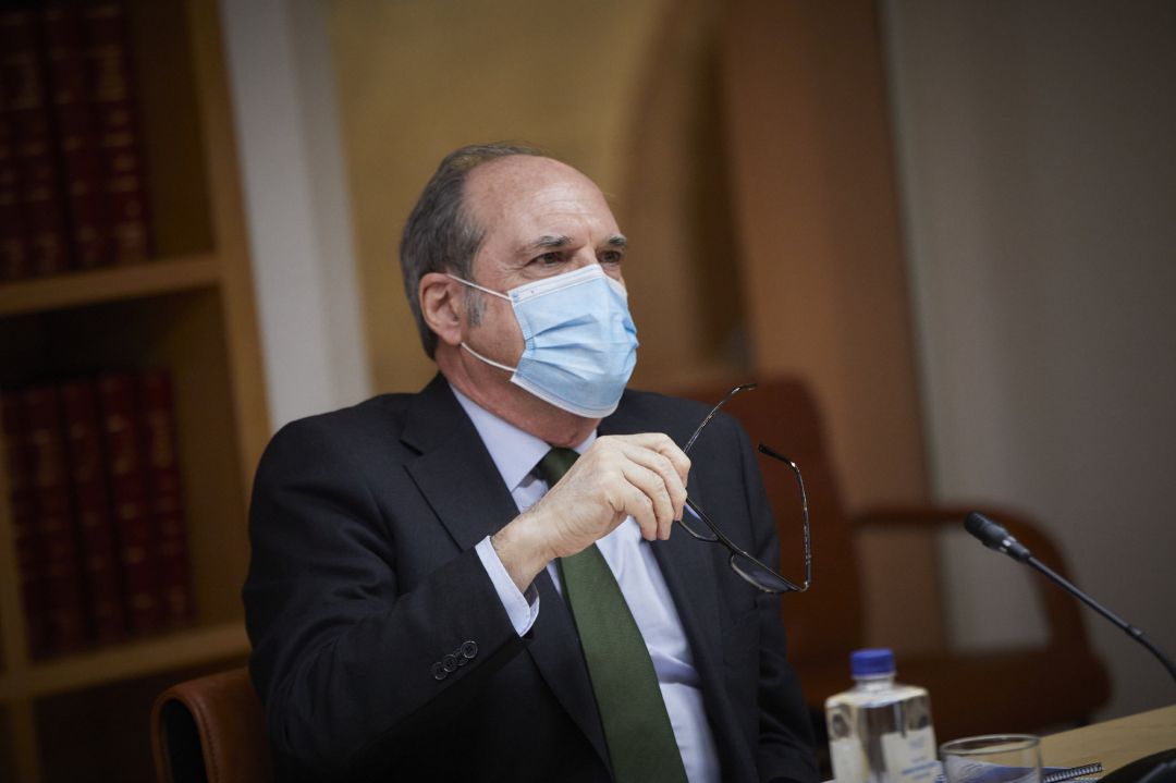 Gabilondo muestra su condena "sin paliativos" a la violencia y disturbios en la concentración de ayer en Sol Gabilondo muestra su condena "sin paliativos" a la violencia y disturbios en la concentración de ayer en Sol