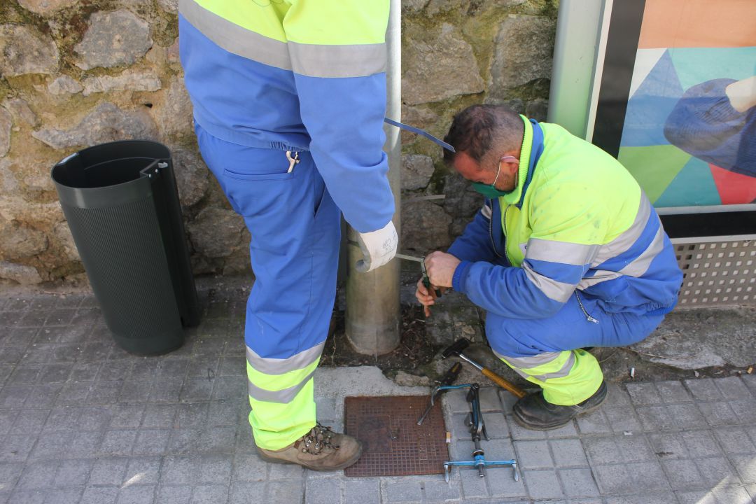 Renovación de las papeleras de la ciudad Renovación de las papeleras de la ciudad