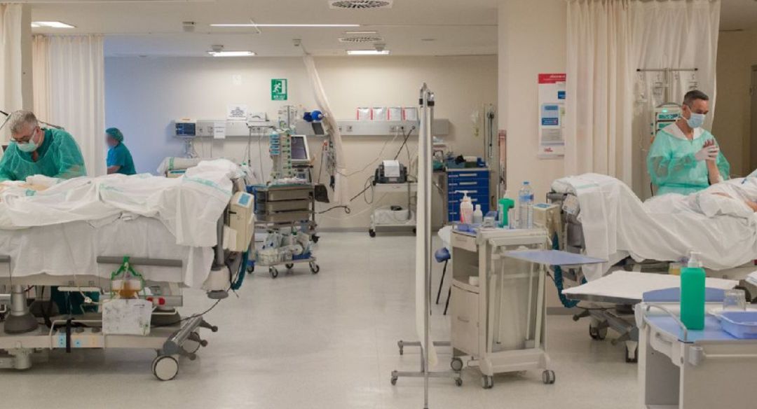 Interior de un hospital Interior de un hospital