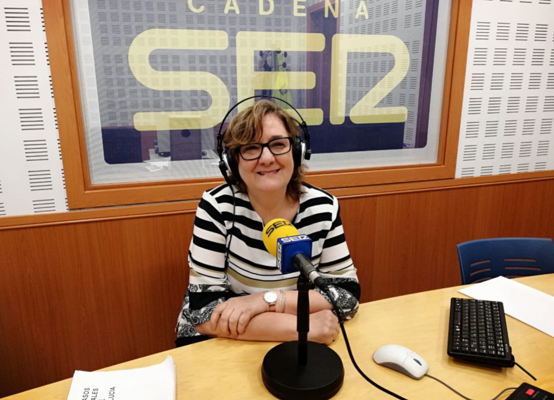 Aurora Genovés, en Radio Córdoba. Aurora Genovés, en Radio Córdoba.