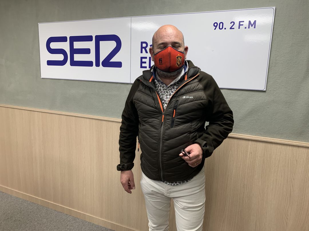 David Aguilar, Pdte. del C. D. Eldense, se muestra optimista de cara al futuro de la entidad azulgrana David Aguilar, Pdte. del C. D. Eldense, se muestra optimista de cara al futuro de la entidad azulgrana