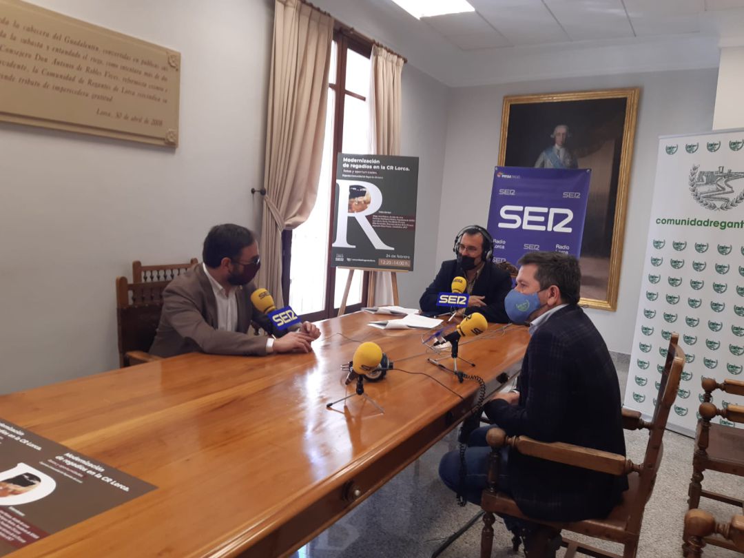 Hoy por hoy Lorca desde la Comunidad de Regantes de Lorca con Diego José Mateos, alcalde de Lorca y Juan Marín, presidente de la Comunidad de Regantes de Lorca. Hoy por hoy Lorca desde la Comunidad de Regantes de Lorca con Diego José Mateos, alcalde de Lorca y Juan Marín, presidente de la Comunidad de Regantes de Lorca.