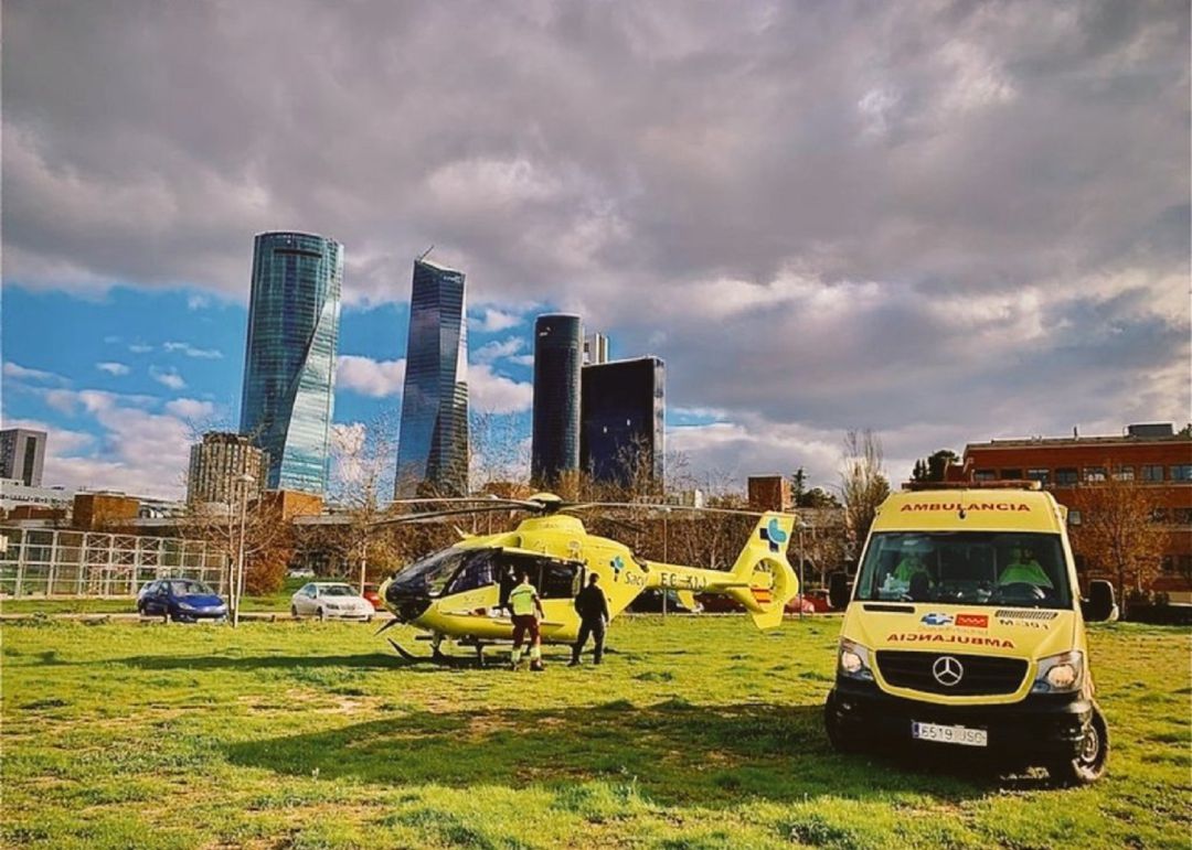 El menor, de 14 años, tuvo que ser trasladado en helicóptero al Hospital de La Paz, en Madrid El menor, de 14 años, tuvo que ser trasladado en helicóptero al Hospital de La Paz, en Madrid