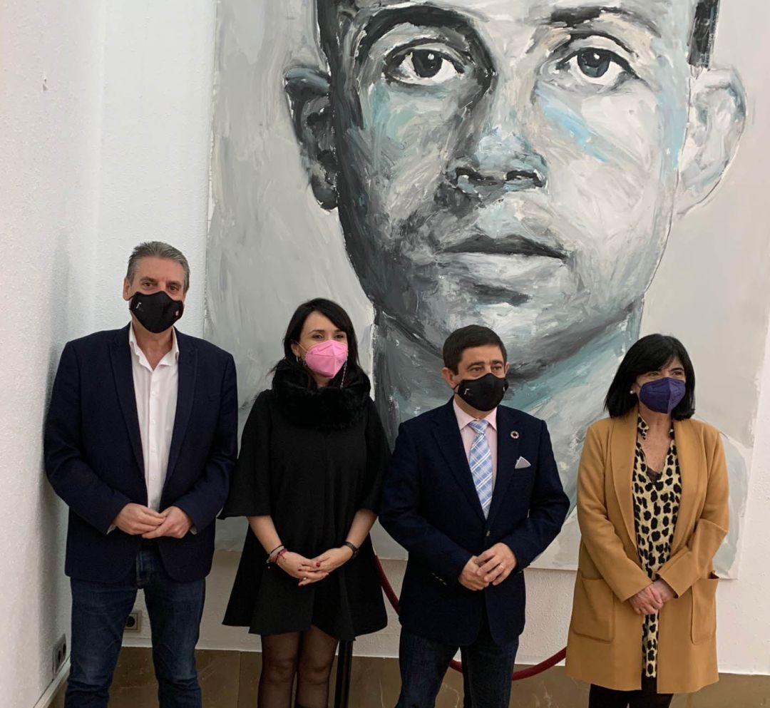 La vicepresidenta y diputada de Cultura, Julia Parra, se reúne en Jaén con el presidente de la Diputación jienense La vicepresidenta y diputada de Cultura, Julia Parra, se reúne en Jaén con el presidente de la Diputación jienense