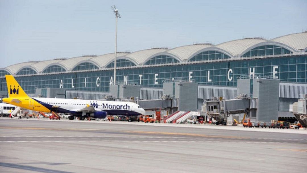 Aeropuerto de Alicante-Elche Aeropuerto de Alicante-Elche