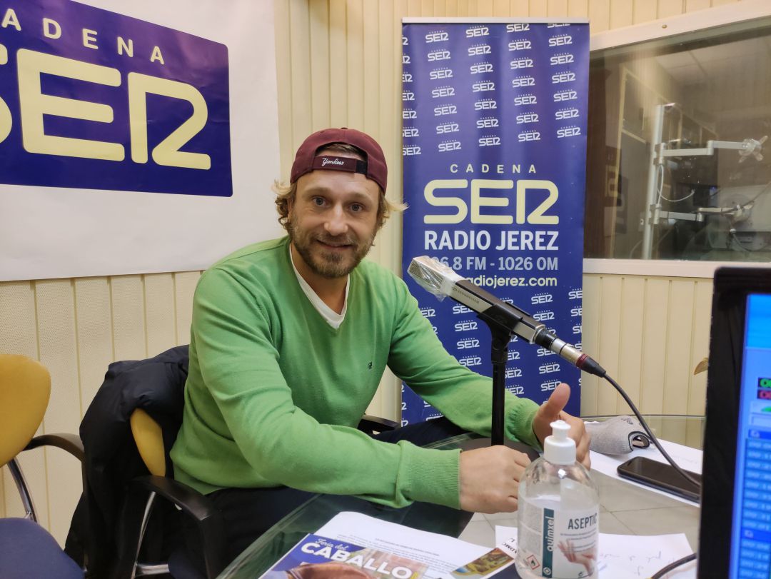 El cantante jerezano Juan Peña, este viernes en Radio Jerez El cantante jerezano Juan Peña, este viernes en Radio Jerez