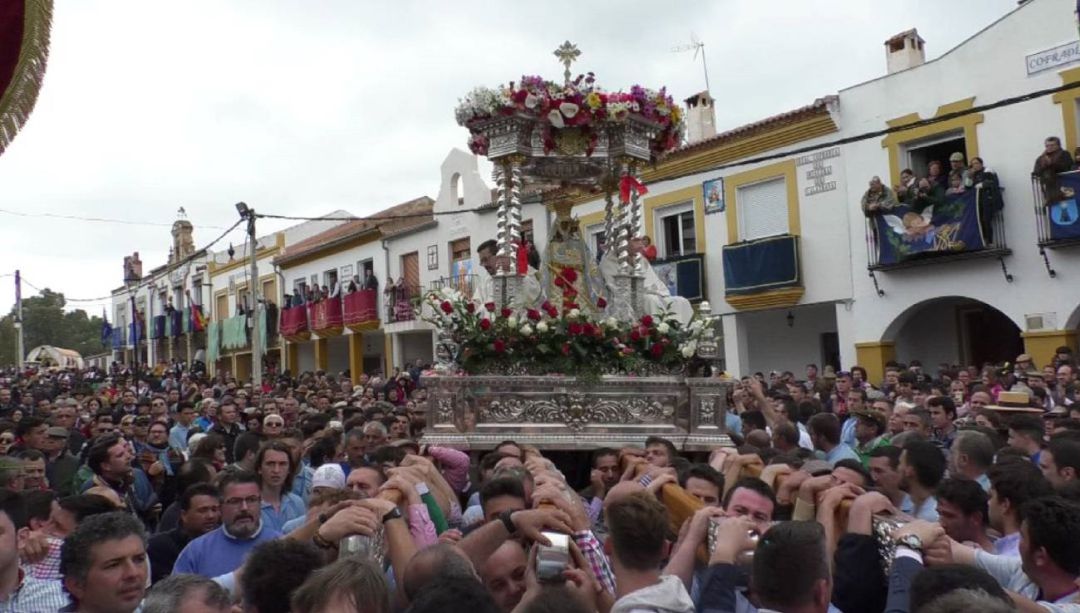 El Obispo decreta la suspensión de la romería de la Virgen de la Cabeza El Obispo decreta la suspensión de la romería de la Virgen de la Cabeza