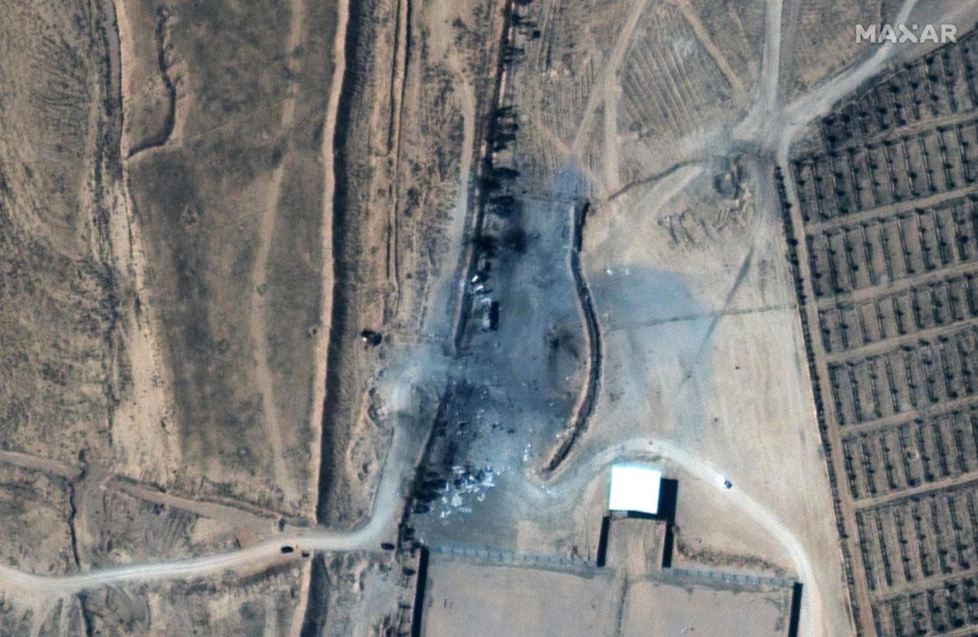 Imagen de satélite de MAXAR Technologies muestra el resultado del bombardeo estadounidense en la frontera entre Siria e Irak Imagen de satélite de MAXAR Technologies muestra el resultado del bombardeo estadounidense en la frontera entre Siria e Irak