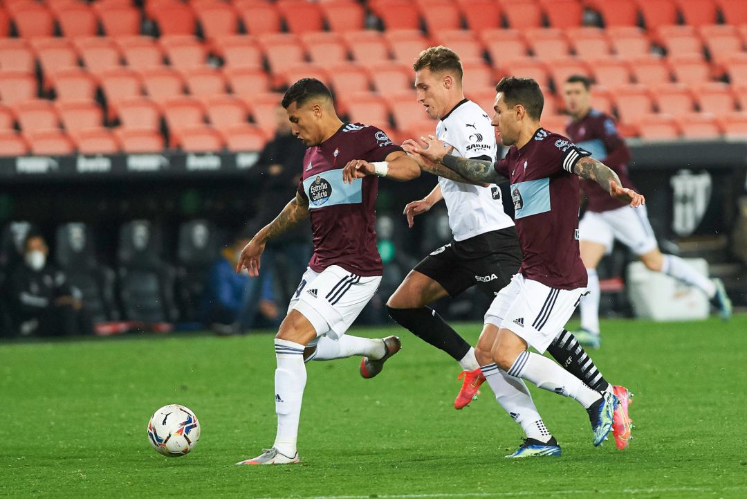 Murillo y Mallo durante el partido ante el Valencia
Murillo y Mallo durante el partido ante el Valencia