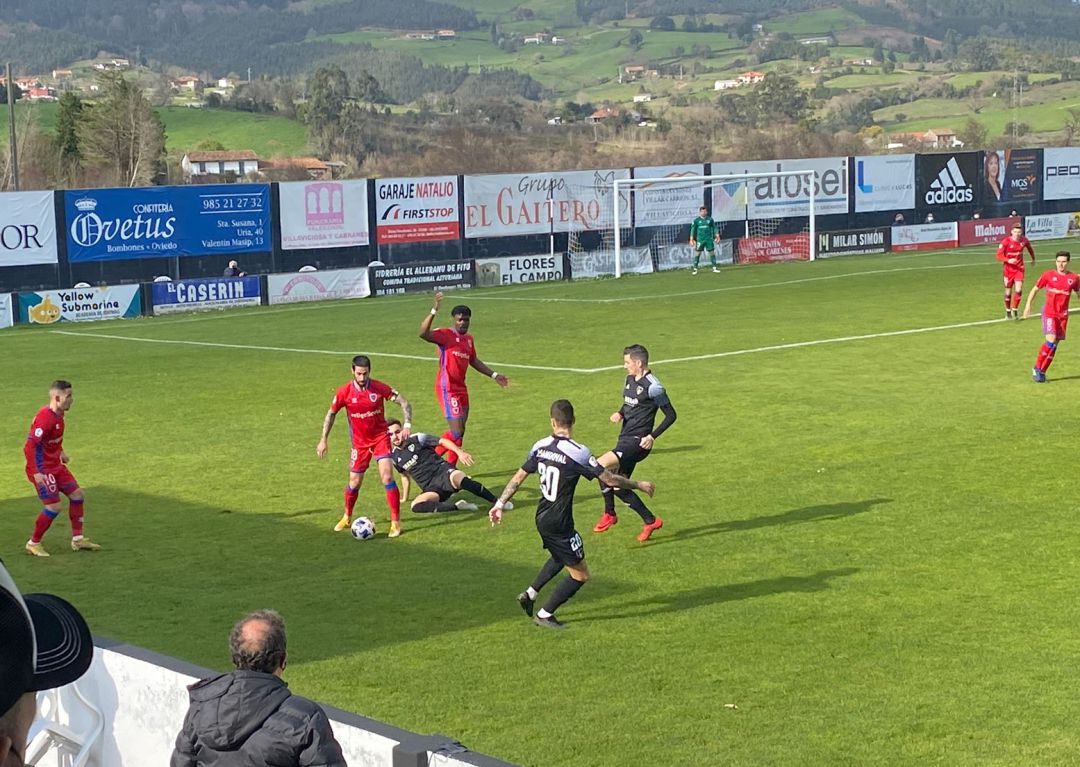 El Numancia sólo pudo empatar en Les Caleyes. El Numancia sólo pudo empatar en Les Caleyes.