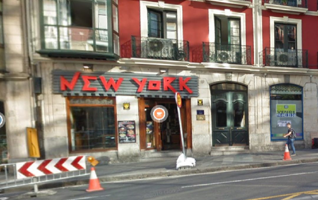 Pastelería 'New York' en la calle Buenos Aires de Bilbao Pastelería 'New York' en la calle Buenos Aires de Bilbao