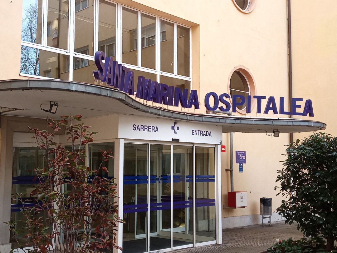 Imagen de la entrada del Hospital de Santa Marina (Bilbao) Imagen de la entrada del Hospital de Santa Marina (Bilbao)