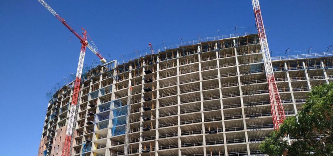 Vivienda en construcción Vivienda en construcción