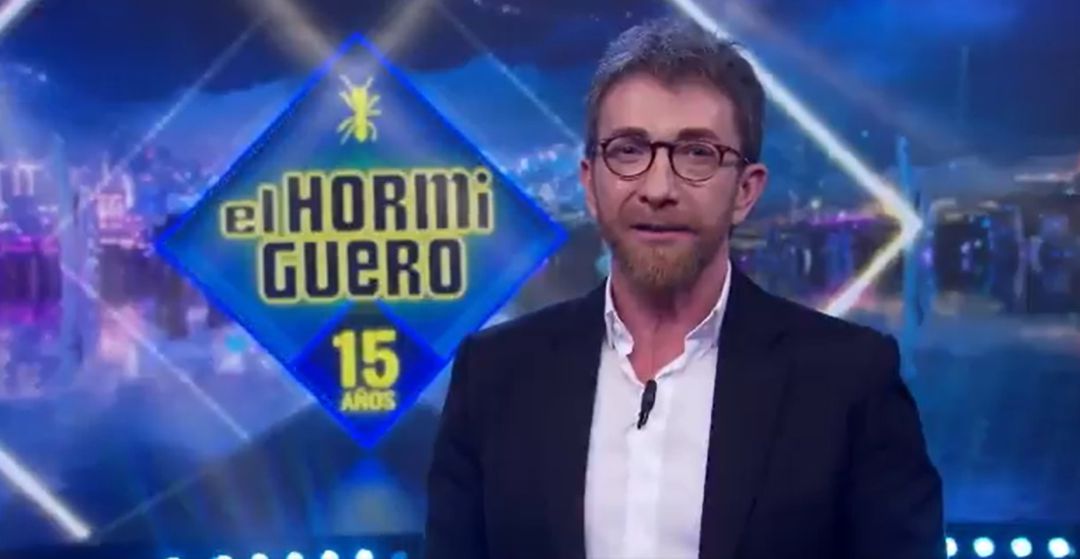 "Con su capa y su guadaña, riéndose de la muerte": el emocionado adiós de Pablo Motos a Enrique San Francisco "Con su capa y su guadaña, riéndose de la muerte": el emocionado adiós de Pablo Motos a Enrique San Francisco