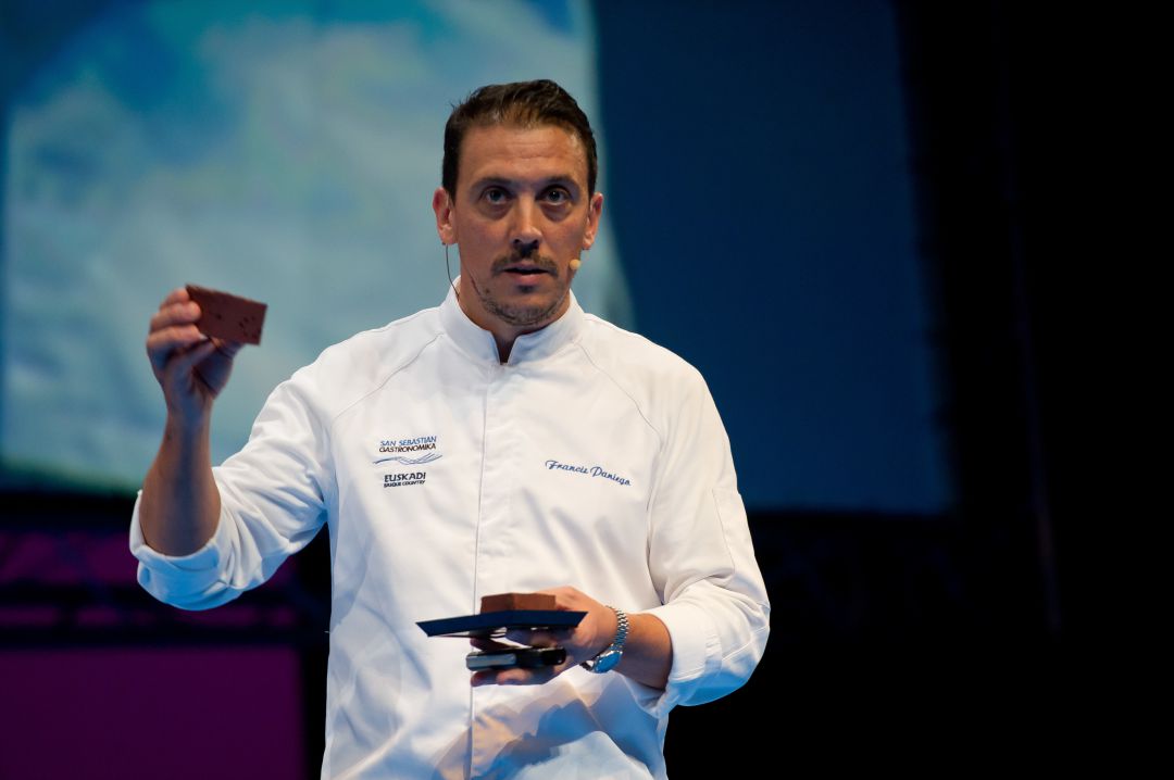 Francis Paniego, del restaurante El Portal Echaurren, durante el congreso San Sebastián Gastronomika 2015. Francis Paniego, del restaurante El Portal Echaurren, durante el congreso San Sebastián Gastronomika 2015.