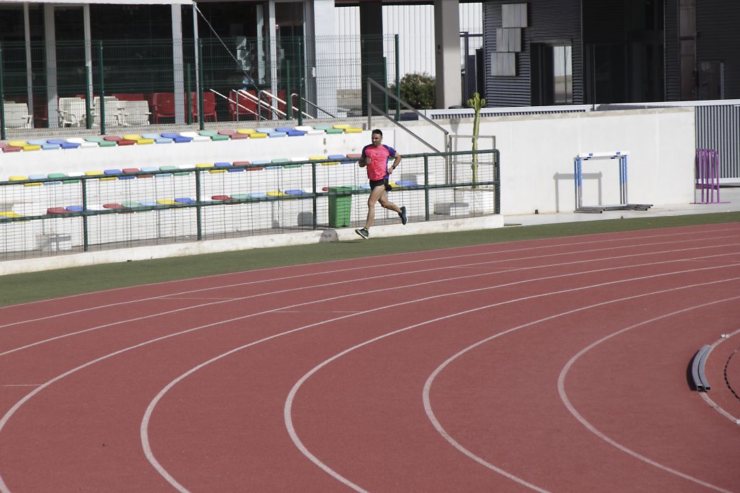 Imagen del polideportivo Gaetà Huguet. Imagen del polideportivo Gaetà Huguet.
