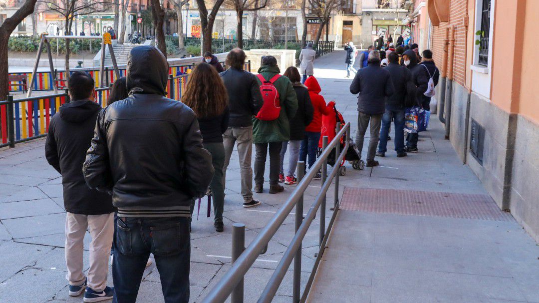 La Plataforma RMI Tu Derecho critica que solo se han resuelto el 33% de las peticiones del Ingreso Mínimo Vital presentadas en Madrid. La Plataforma RMI Tu Derecho critica que solo se han resuelto el 33% de las peticiones del Ingreso Mínimo Vital presentadas en Madrid.