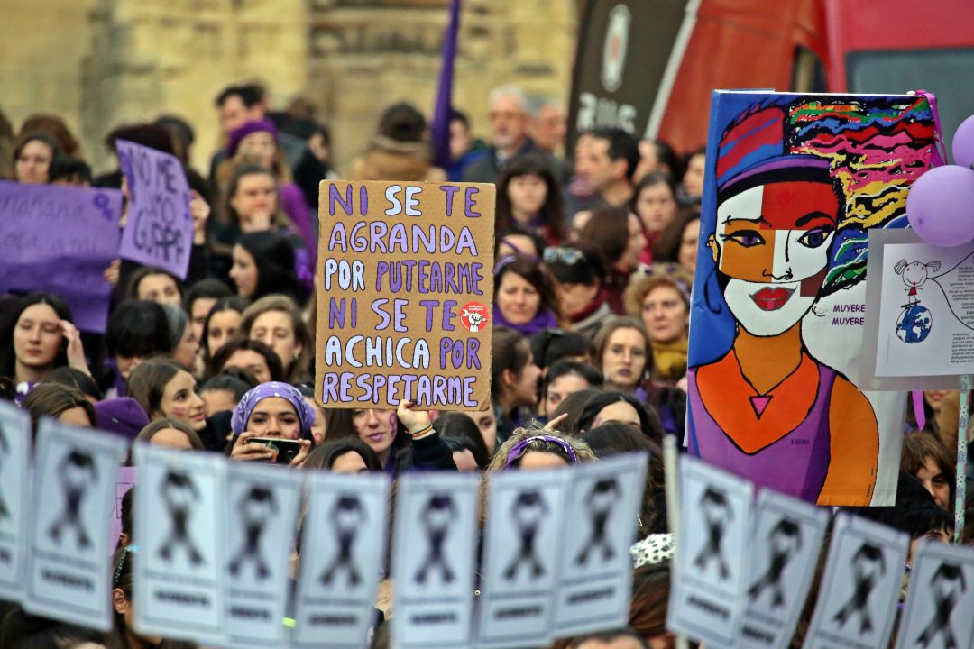 Una marcha celebrada en Oviedo con motivo del 8M en 2019. Una marcha celebrada en Oviedo con motivo del 8M en 2019.