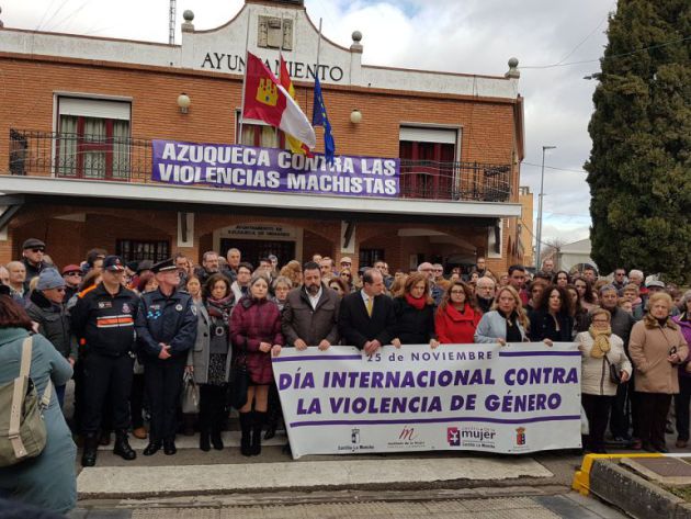 Concentración de repulsa a este asesinato en 2017 en Azuqueca Concentración de repulsa a este asesinato en 2017 en Azuqueca